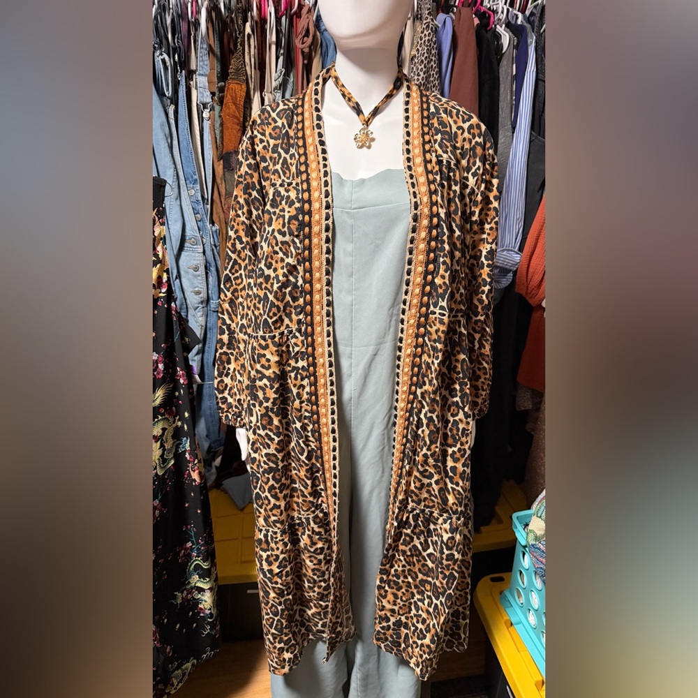 Leopard Print Kimono Cardigan NWT by Cato - Picture 3 of 8